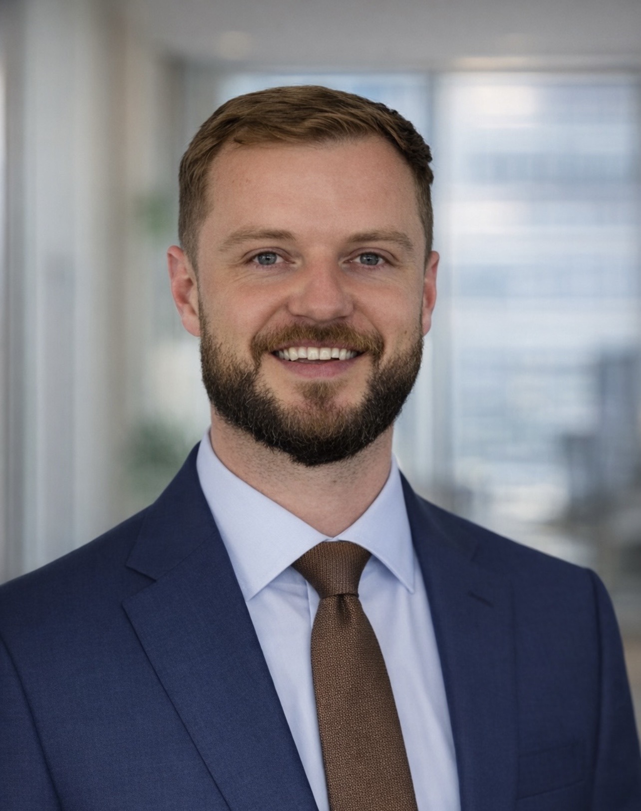 Logan, ListFlow founder and working car salesperson